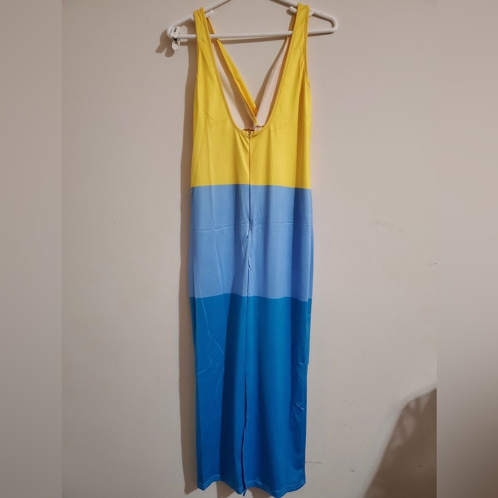 Color Block Dress - Picture 2 of 4